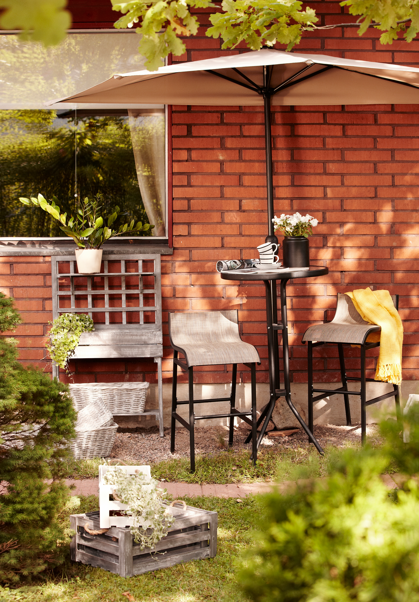 Kasvipöytä ritilällä + puuhylly Excellent valkoinen