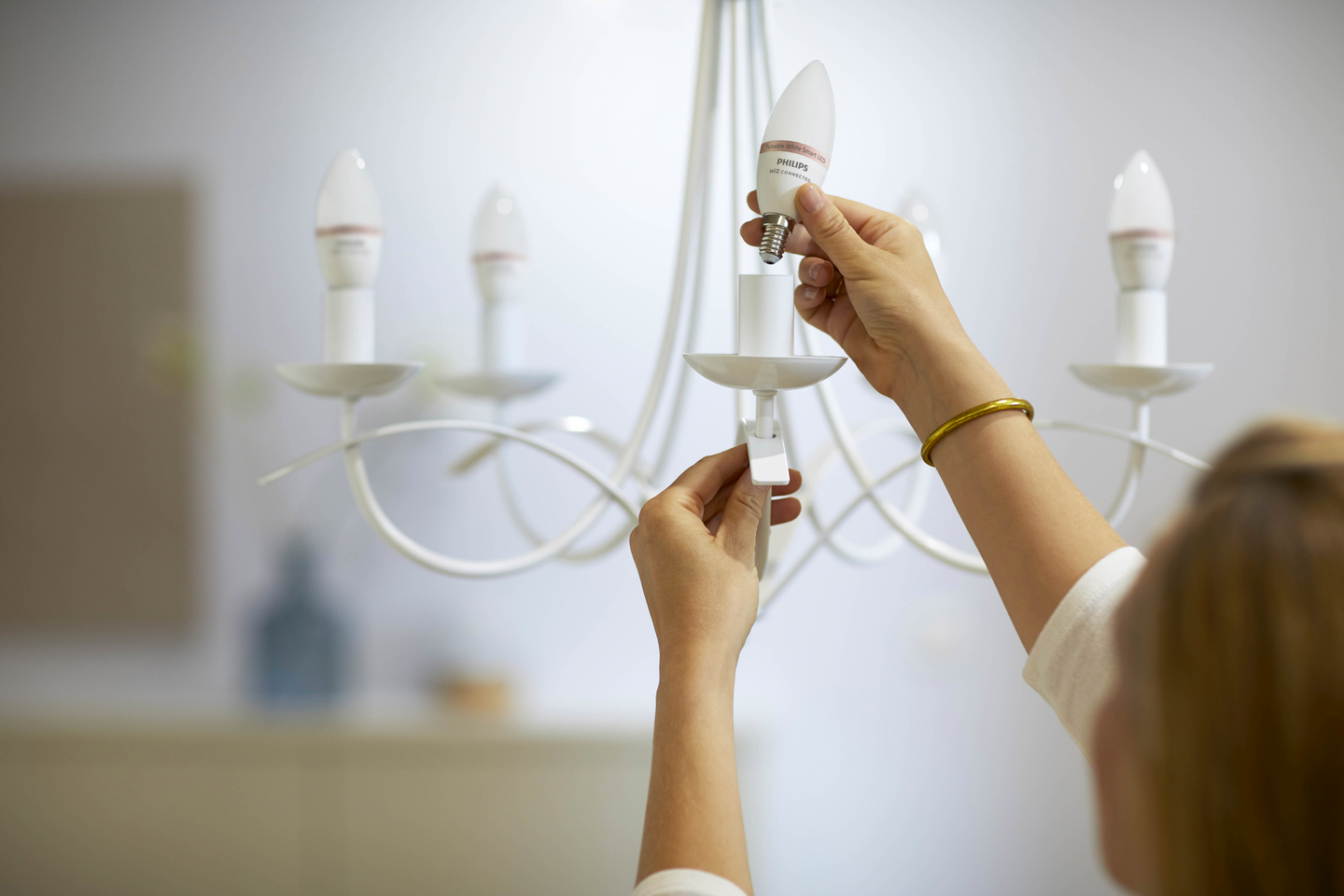 Lamppu Philips Smart LED 4.9W C37 E14 927-65 tunable white