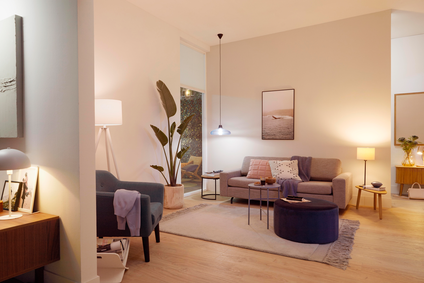 Lamppu Philips Smart LED 11W G95 E27 922-65 RGB color