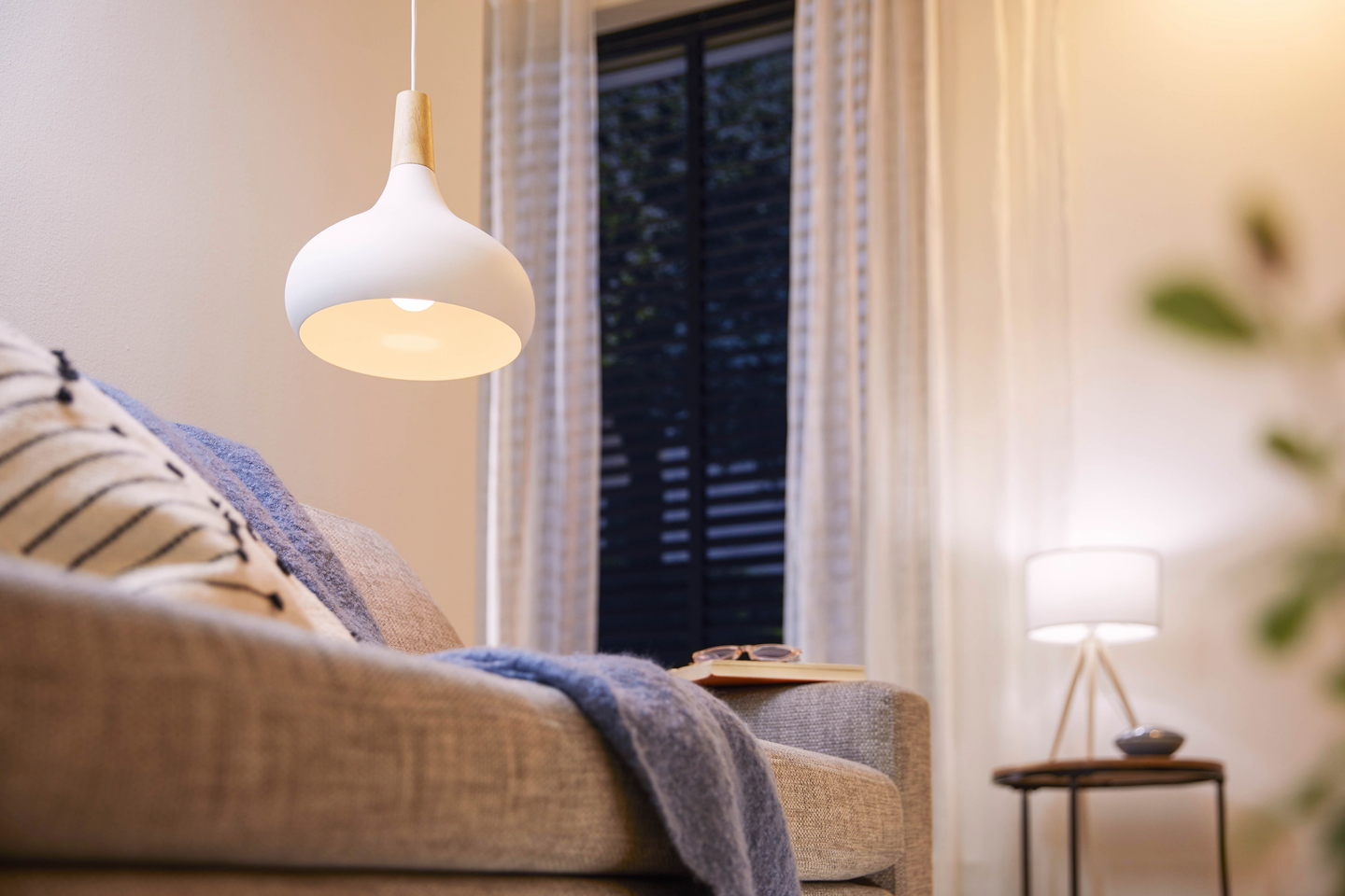 Lamppu Philips Smart LED 8W A60 E27 927-65 tunable white 2