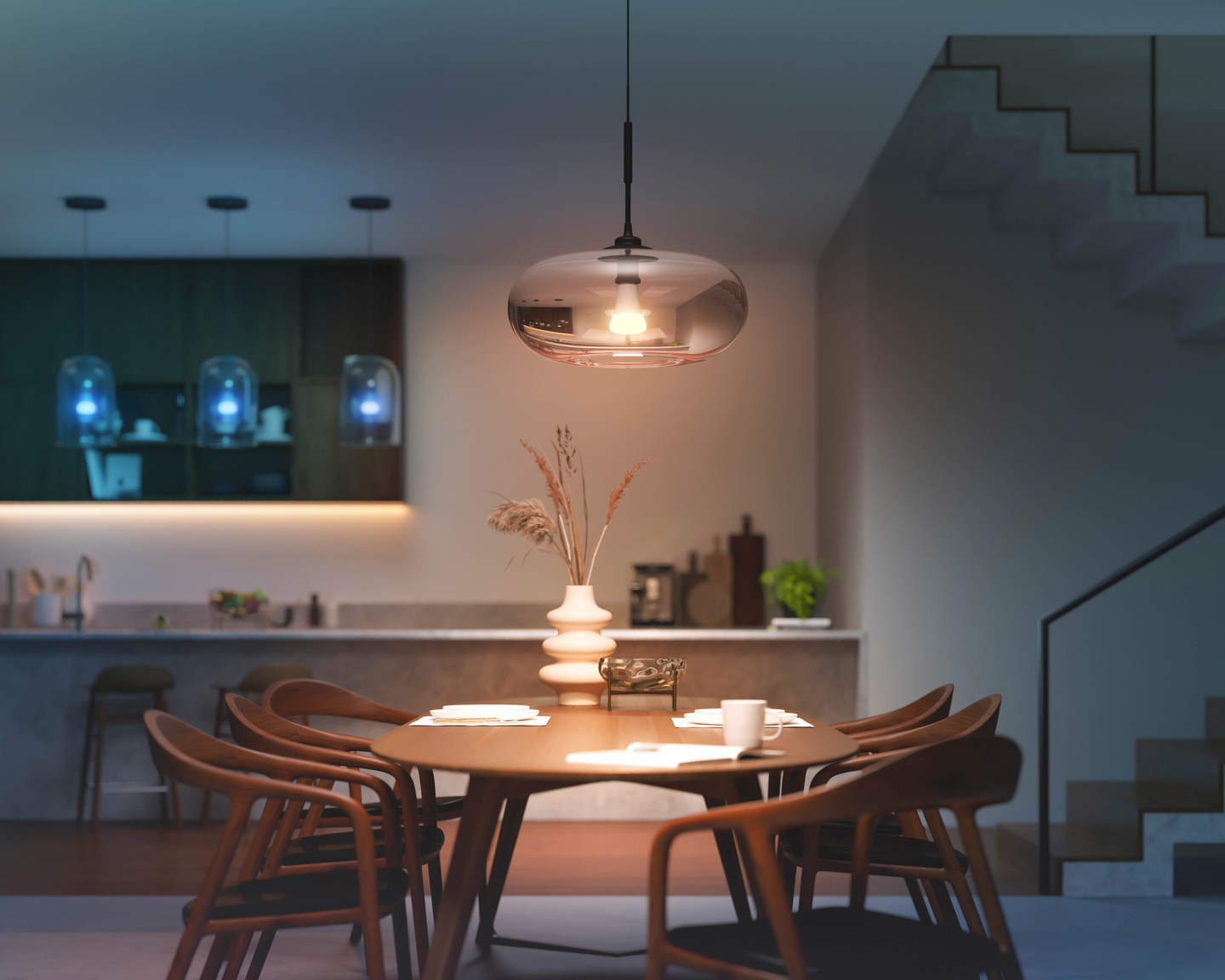 Led-lamppu Philips Hue WCA 13,5W A67 E27