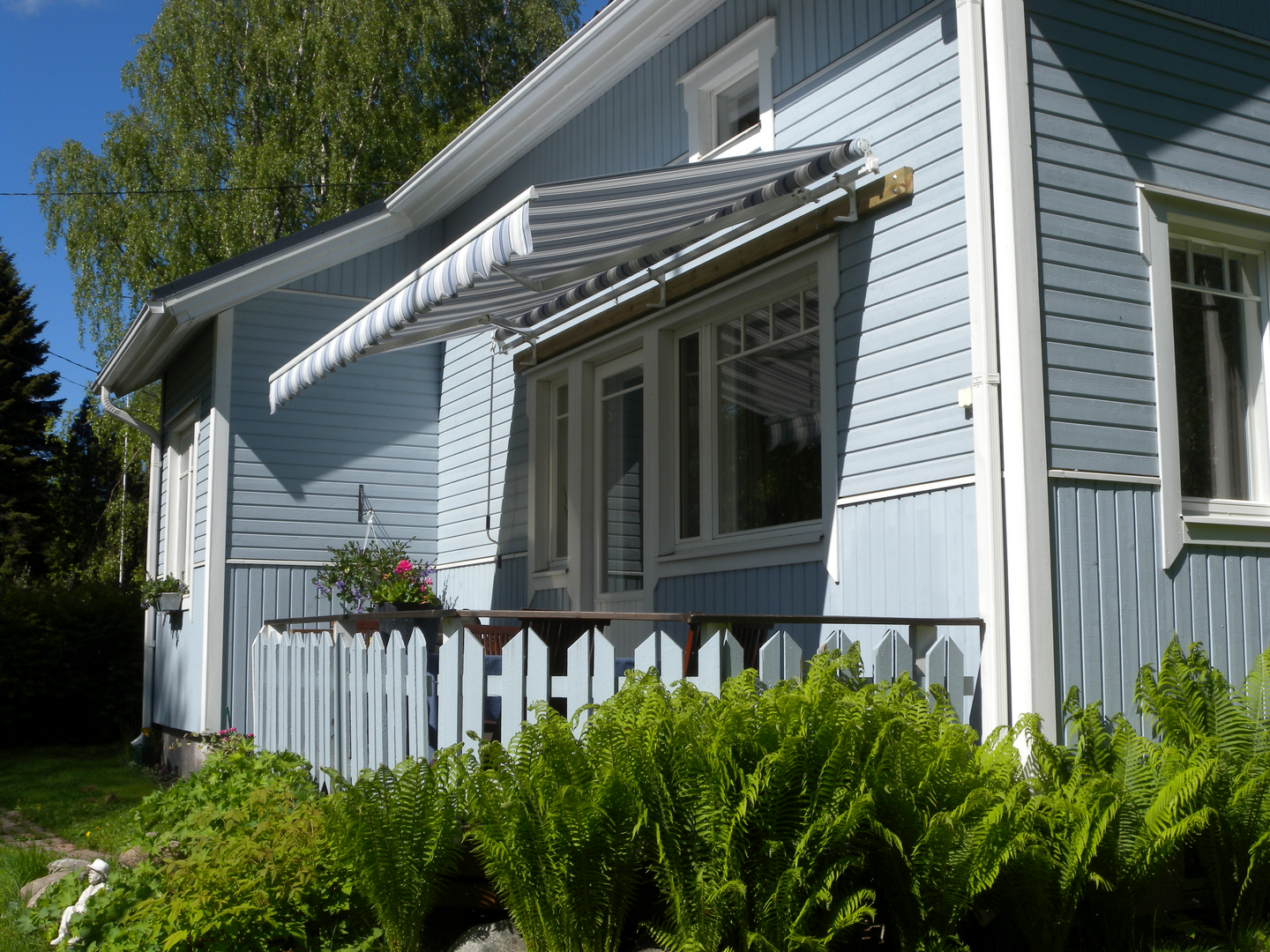 Markiisi Pisla 2,95x2m harmaa raita