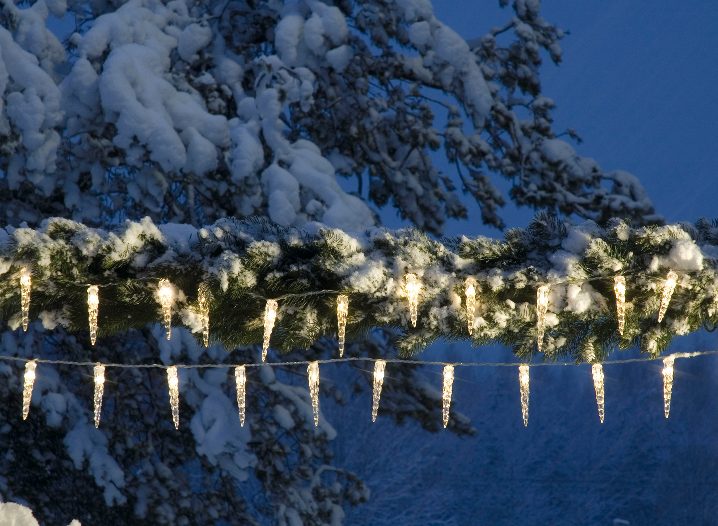 Valosarja Airam Vesta jääpuikko 40 lediä ulos/sisälle