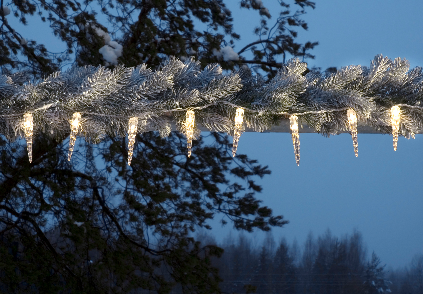 Valosarja Airam Vesta jääpuikko 40 lediä ulos/sisälle