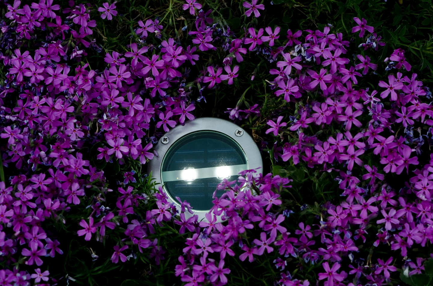 Askellaatta Airam Solar halkaisija 12cm metalli