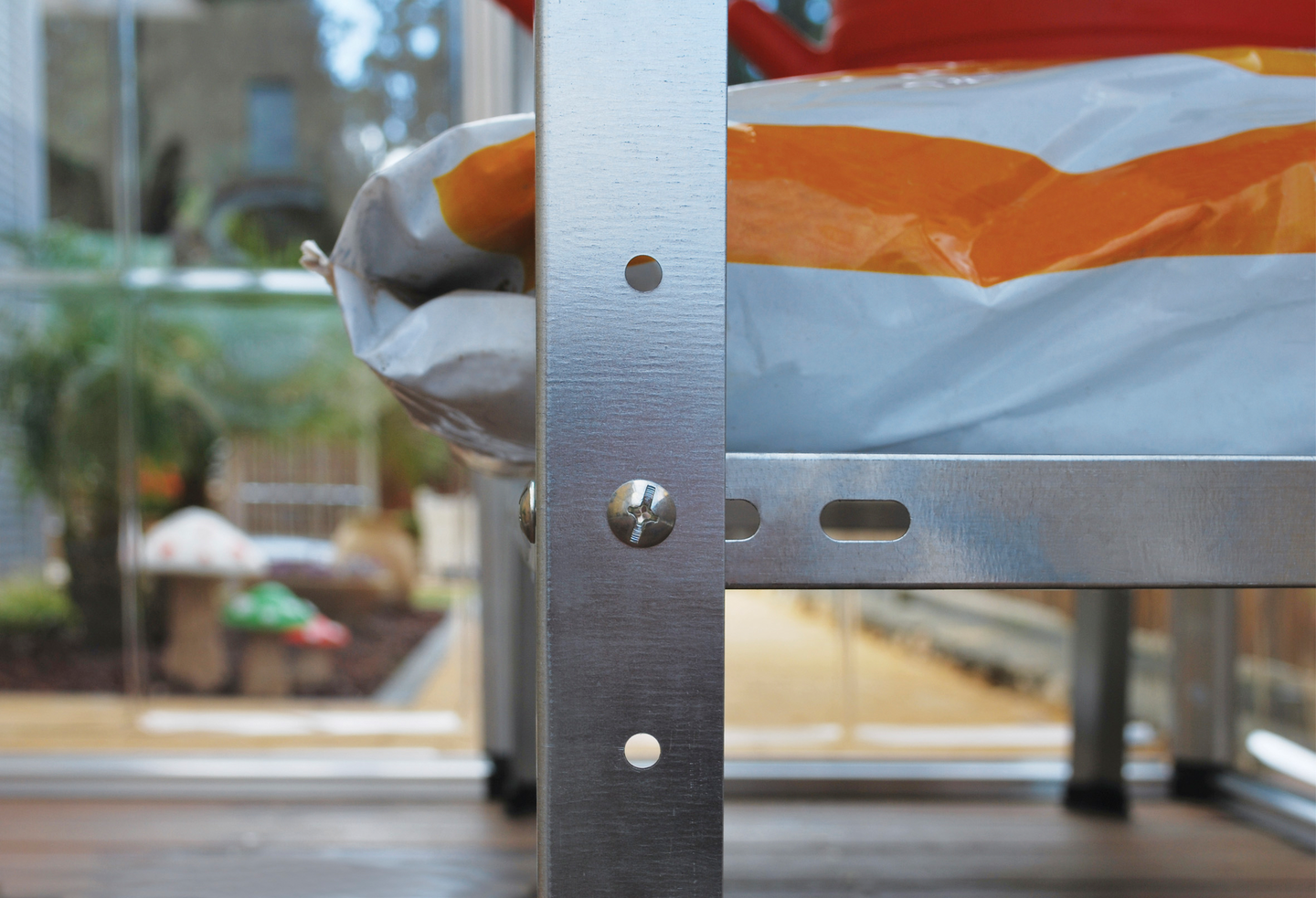 Kasvihuonepöytä Palram-Canipia teräs