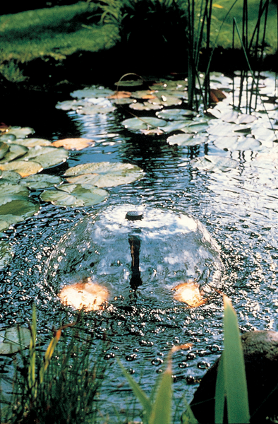 Suihkulähdepumppu Ubbink Xtra 900