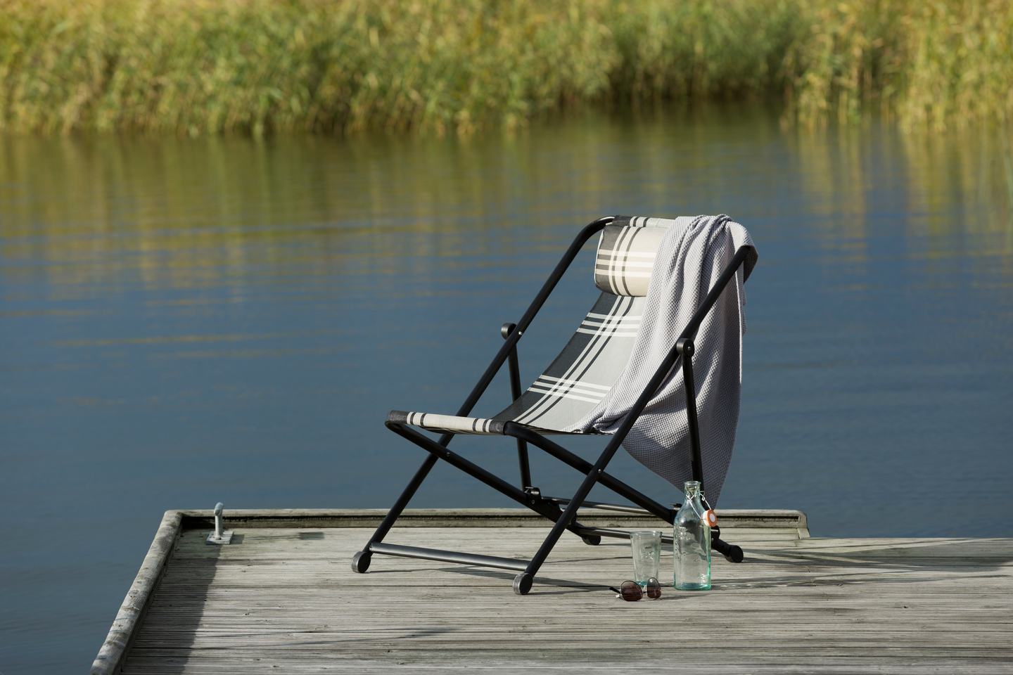 Lepotuoli Charles 3-asentoinen harmaa