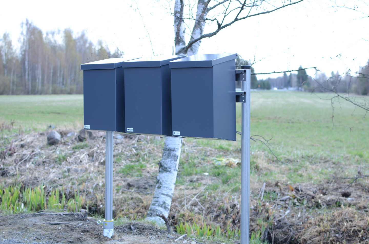 Postilaatikko Pate Maxi tummanharmaa