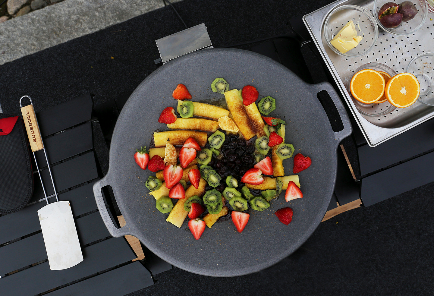 Kesäkeittiö Muurikka sähkö musta