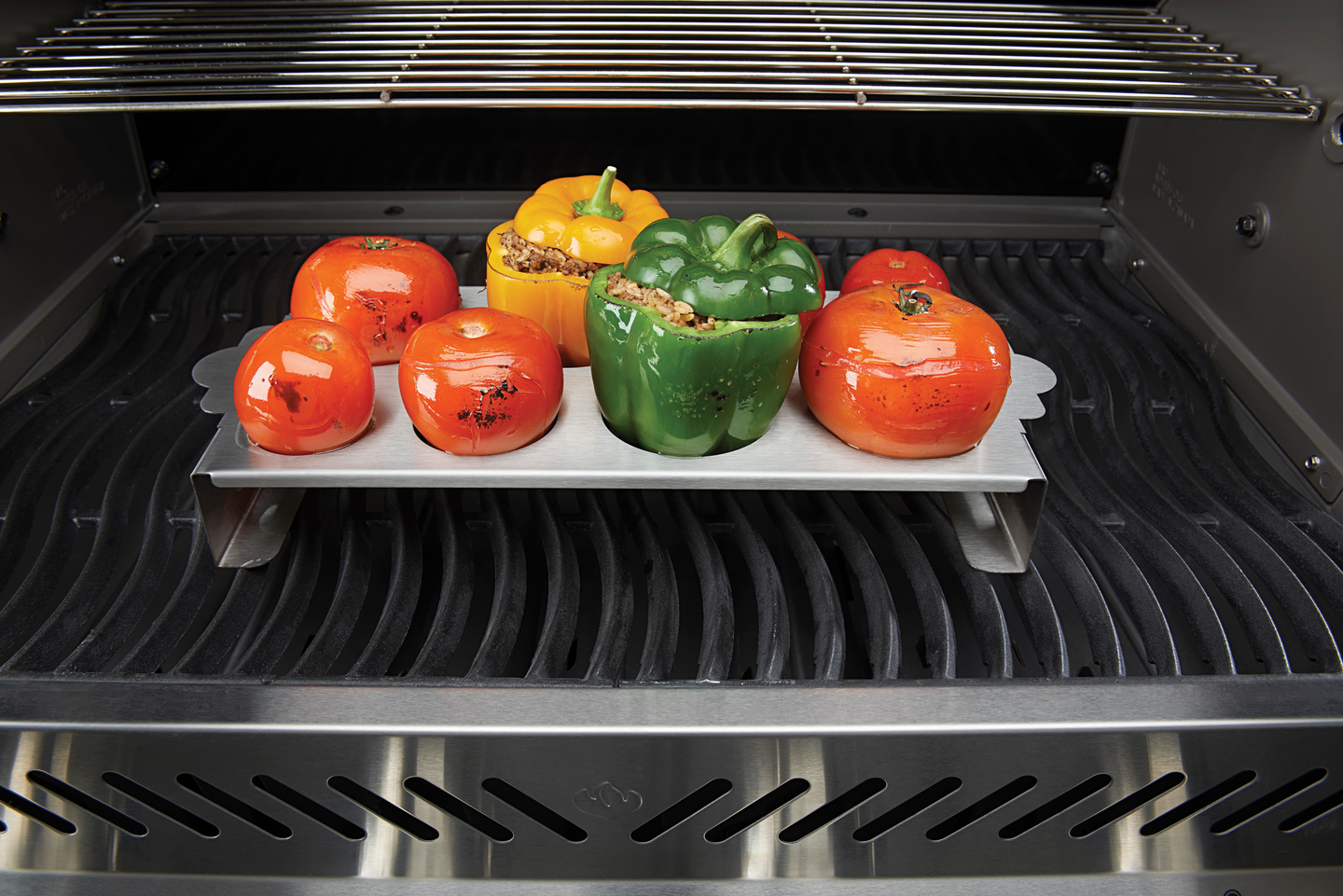 Paprika- ja tomaattiteline Napoleon