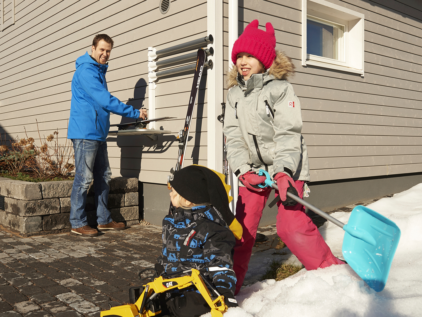Tuuletusteline Pisla Duster XL valkoinen