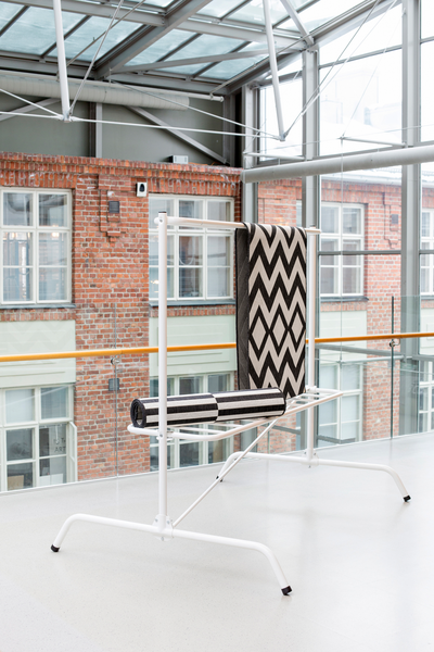 Tuuletusteline Varax 133 valkoinen