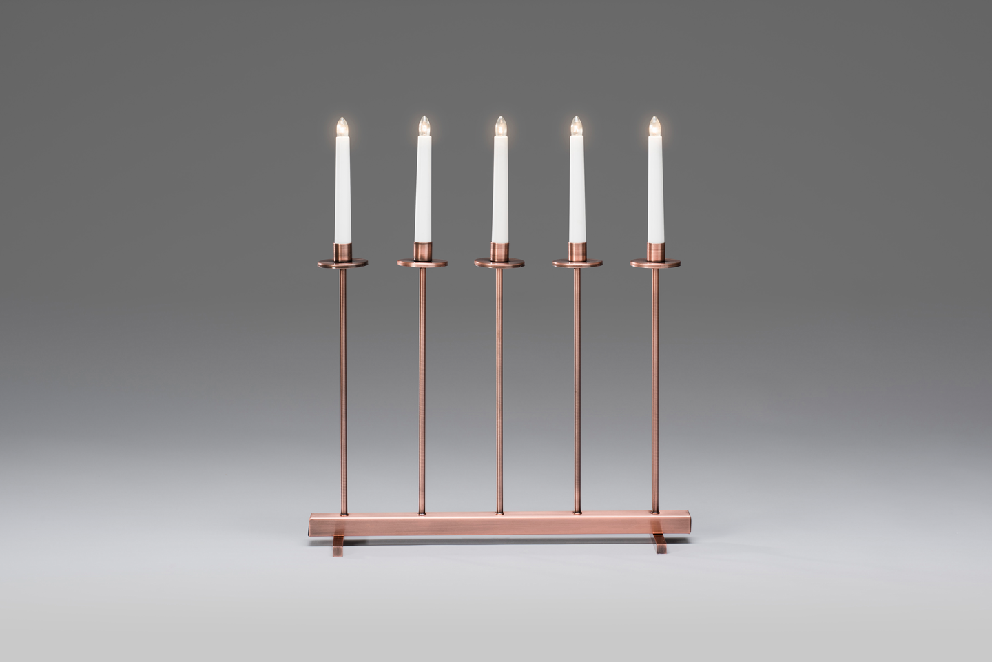 Kynttelikkö Konstsmide 5-os. kuparinvärinen