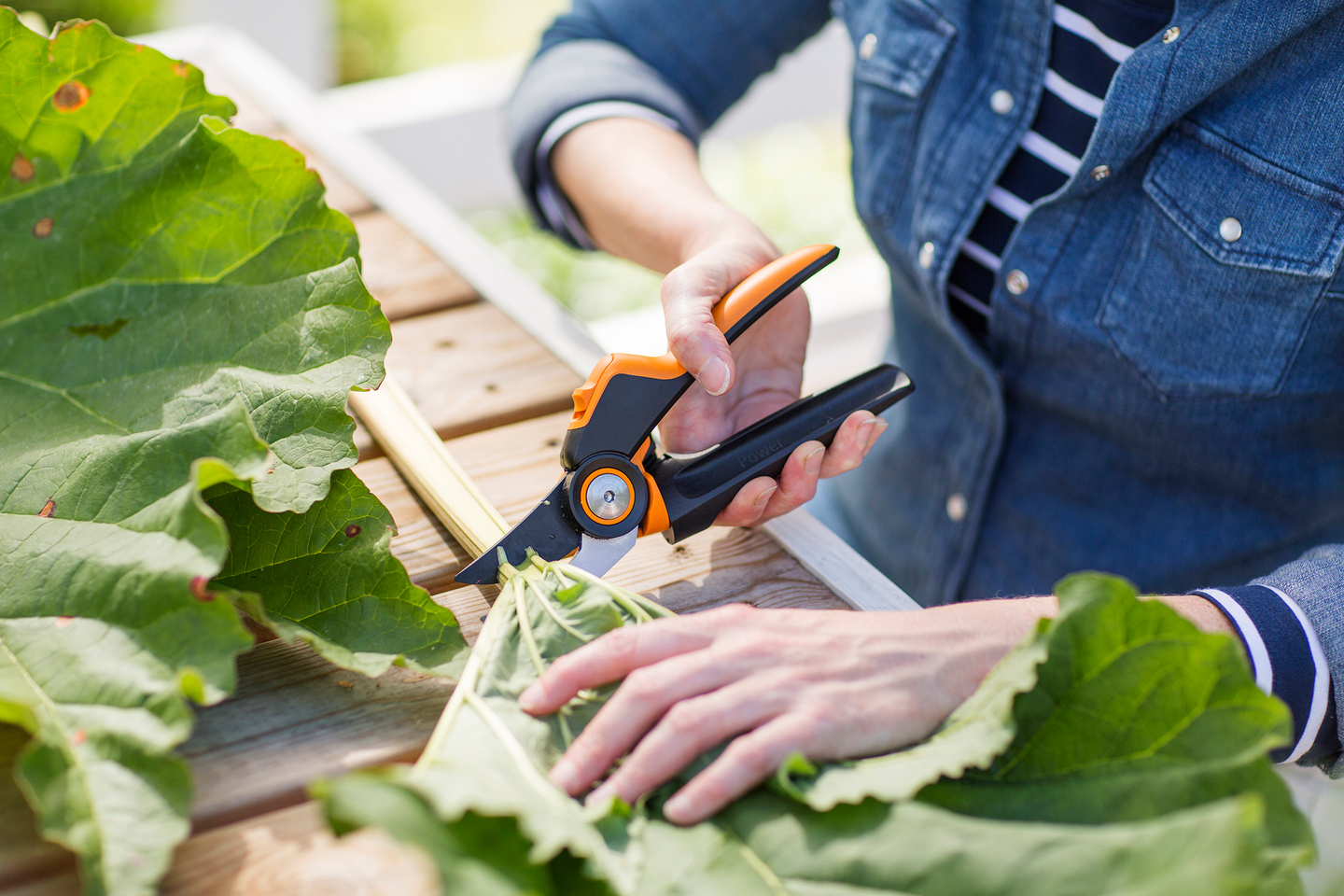 Oksasakset Fiskars Powergear X L ohileikkaava px94