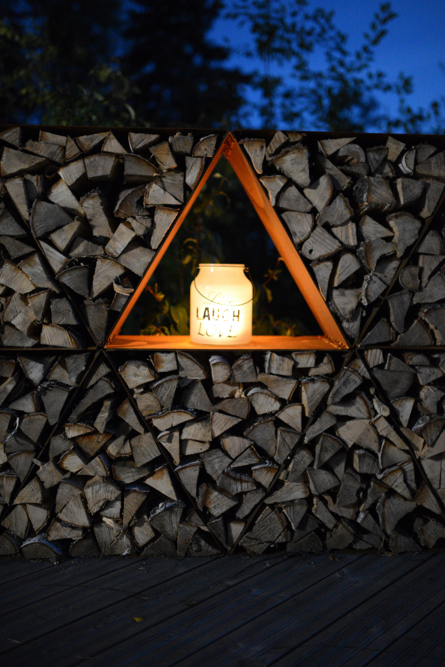 Tilanjakaja Kirami Outstanding Triholdy