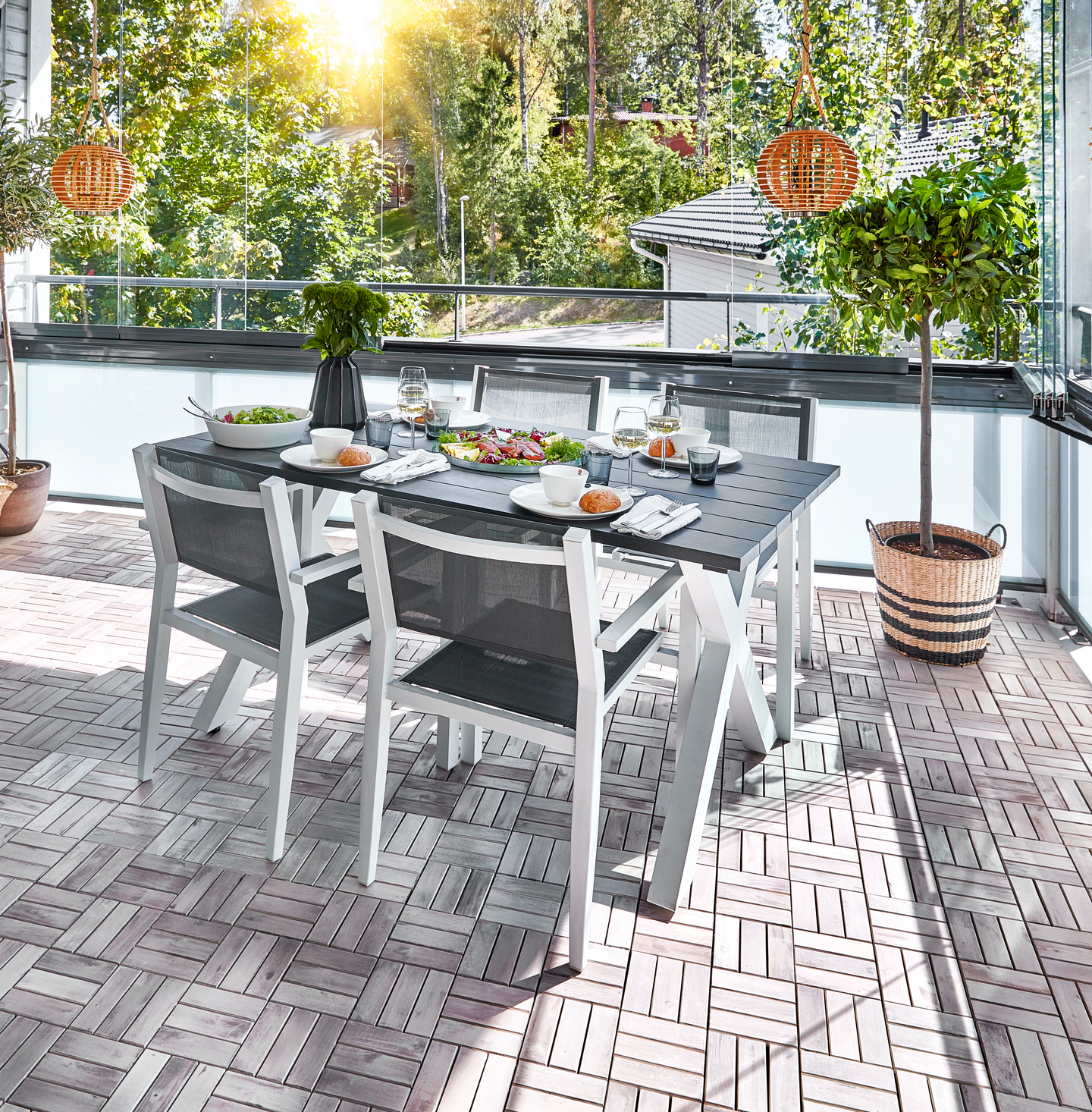 Terassilaatta Cello White Wash 30x30cm akaasia valkoharmaa