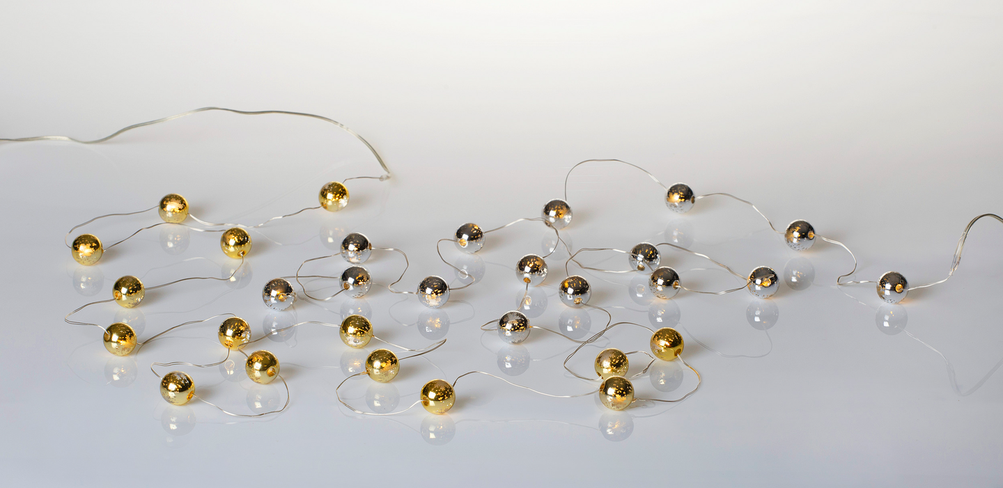 Koristevalosarja Airam Adela hopea/kulta lajitelma