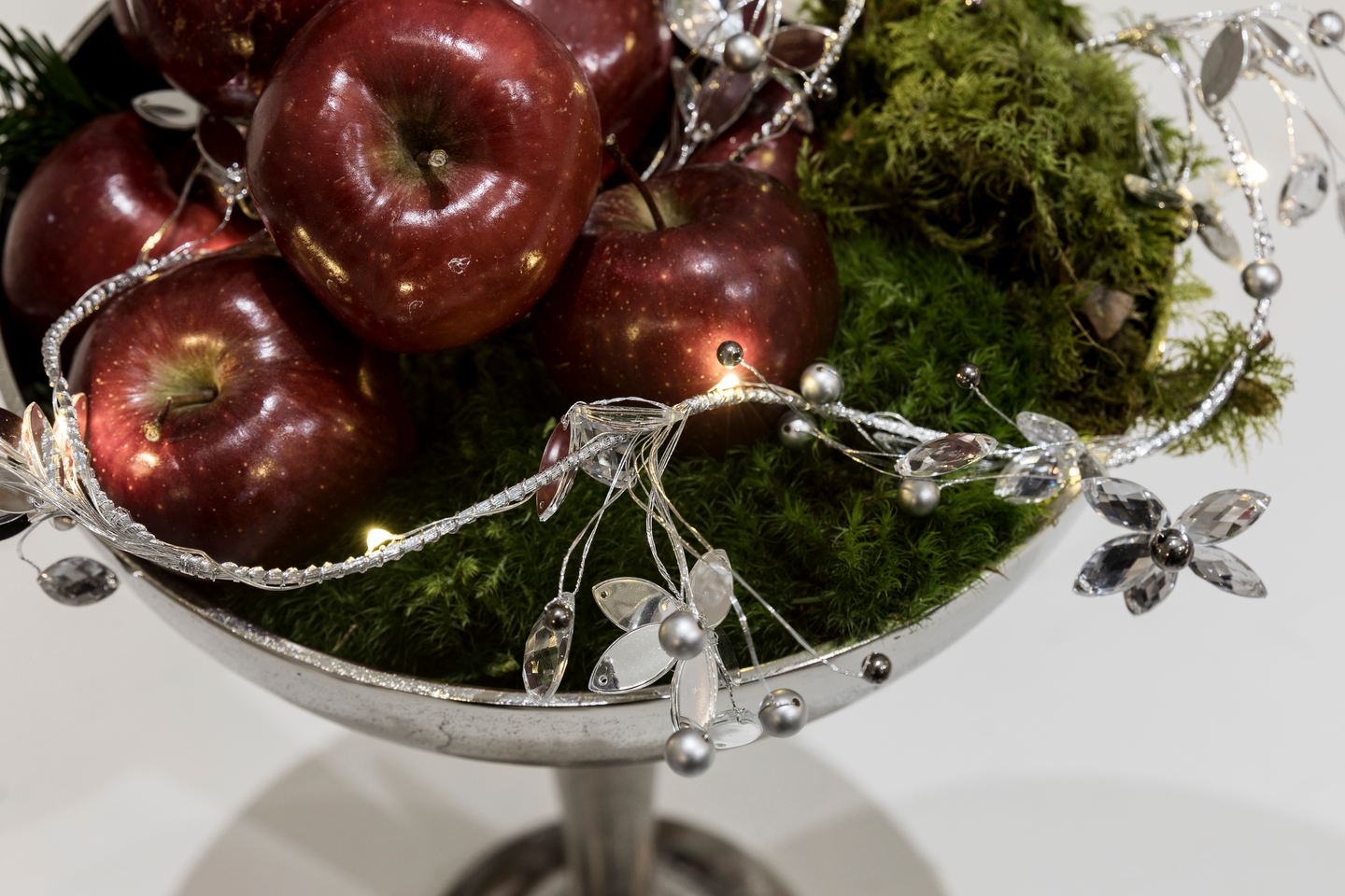 Kimallesarja Airam Ella kukka- ja helmikoristeet