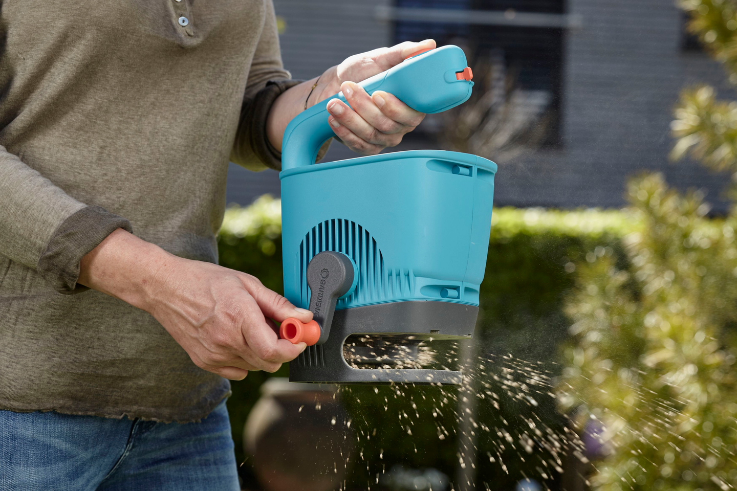 Käsilevitin Gardena M