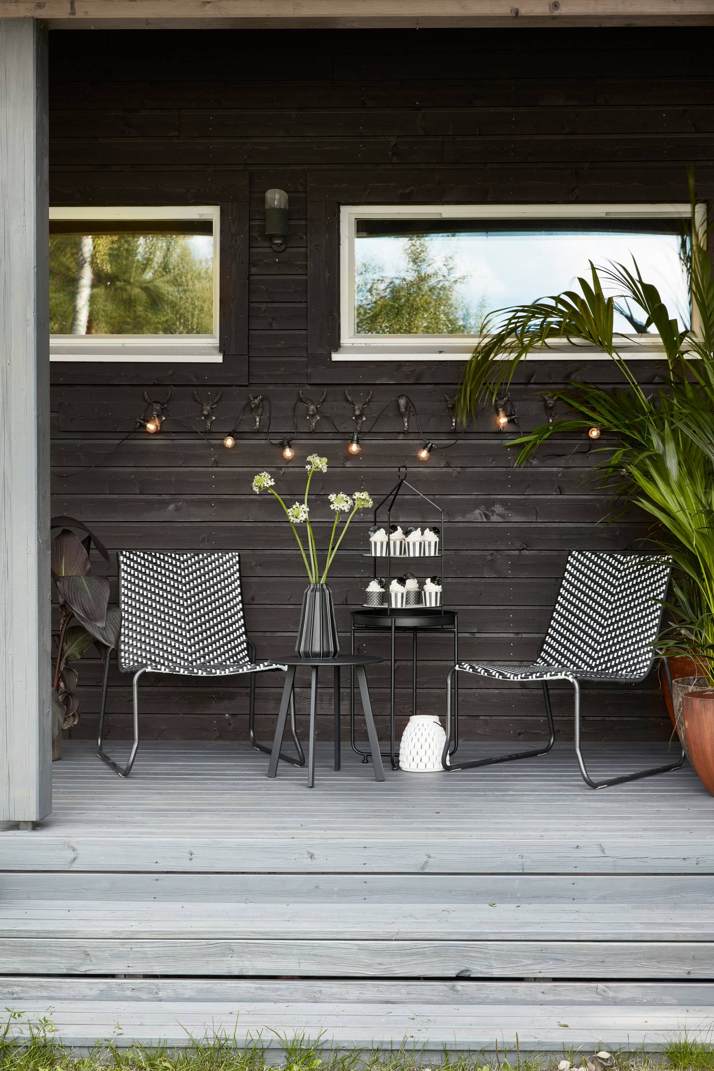 Parveketuoli Cello Riva mustavalko zigzag