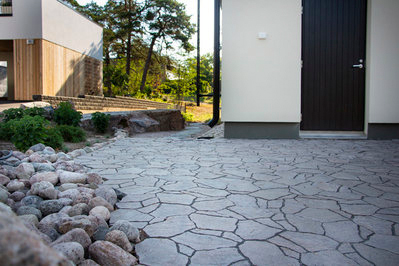 Luotokivi Rudus mustaharmaa