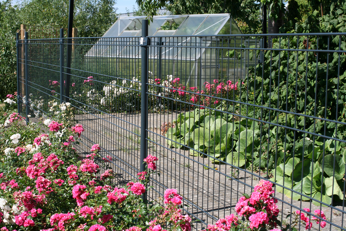 Elementtiaitapaneeli korkeus 100cm, pituus 200cm harmaa