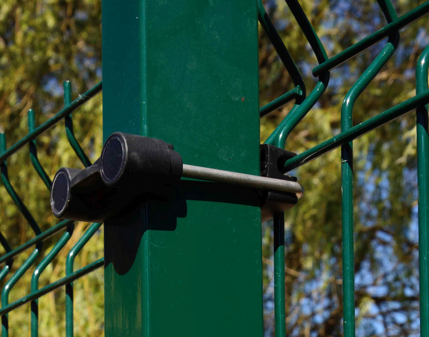 Kiinnitin aitapaneeliin 60x40mm