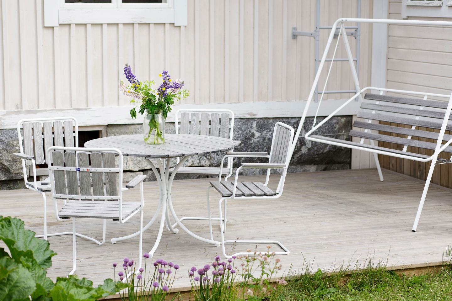 Keinu Varax Suvisaari 3-istuttava harmaa/valkoinen