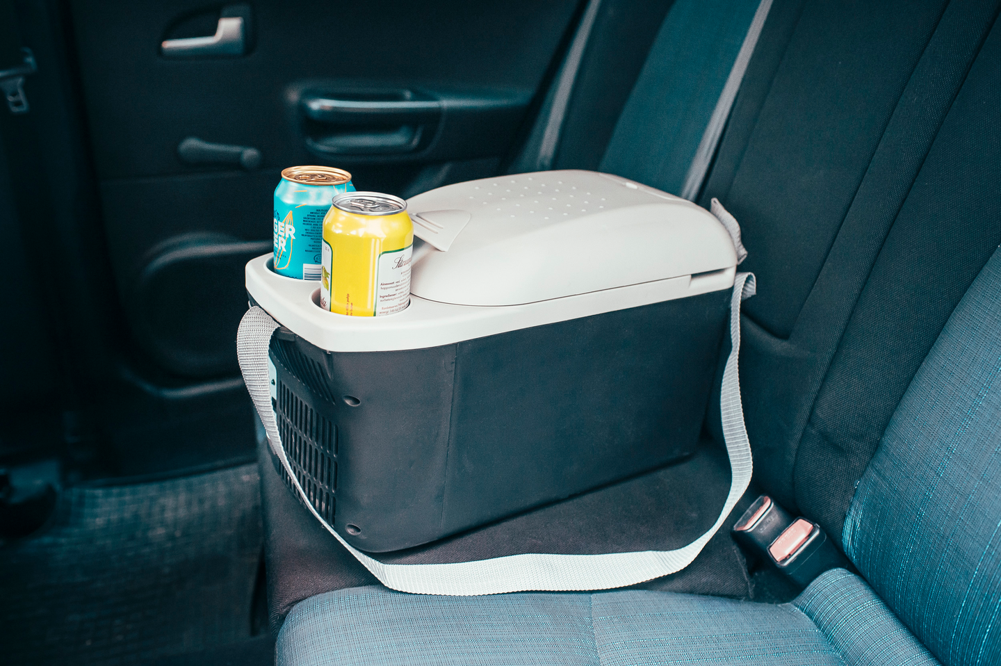 Kylmäkaappi Airam auto picnic 8l 12V