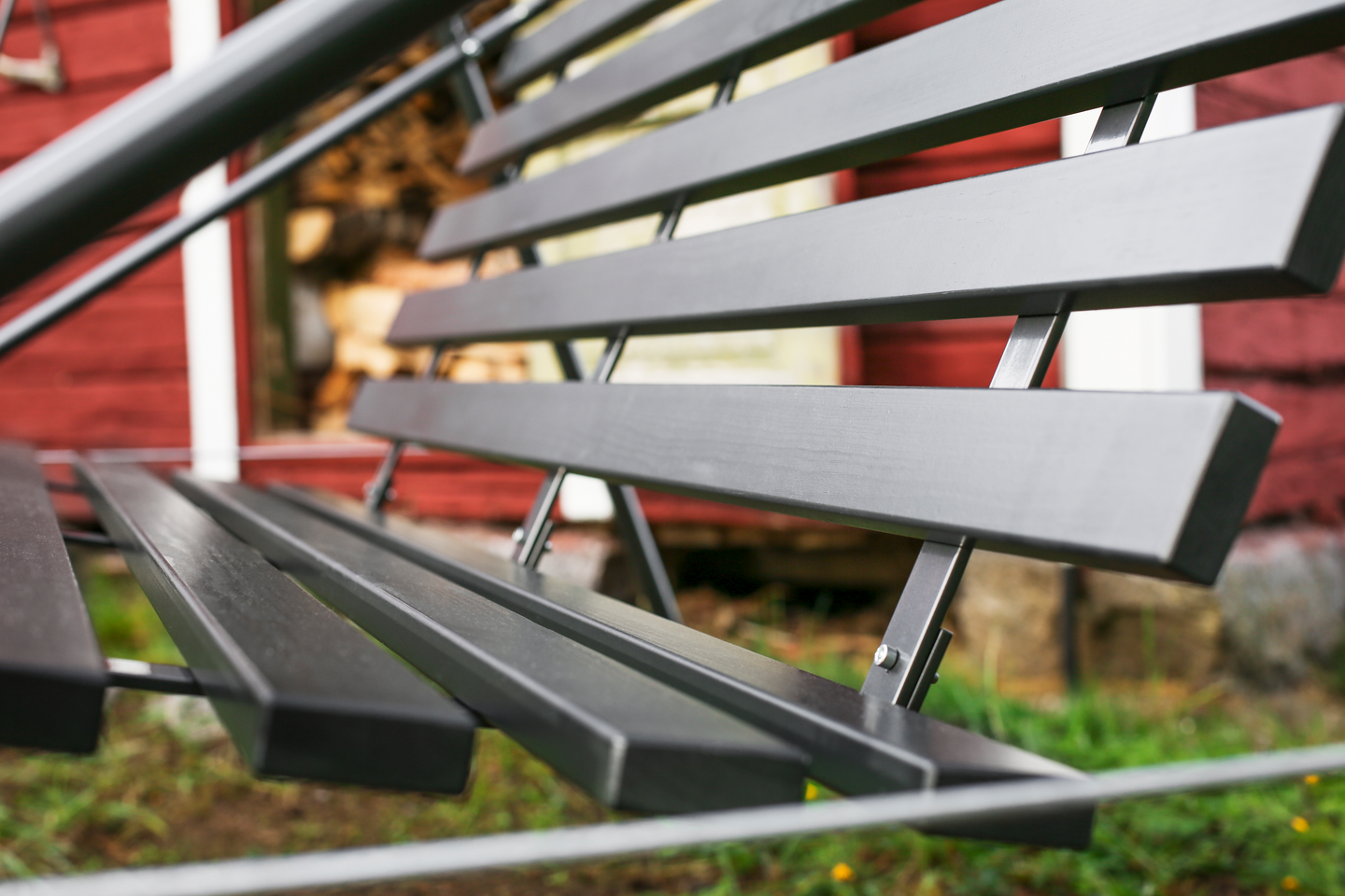 Keinu Varax Retro 3-istuttava musta/harmaa