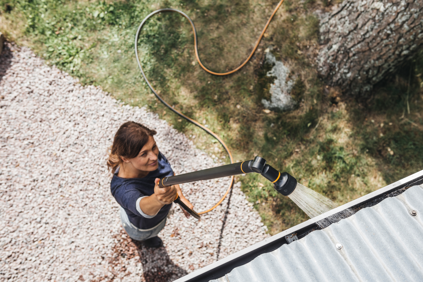 Kasteluvarsi Fiskars 3-suihkulla CF