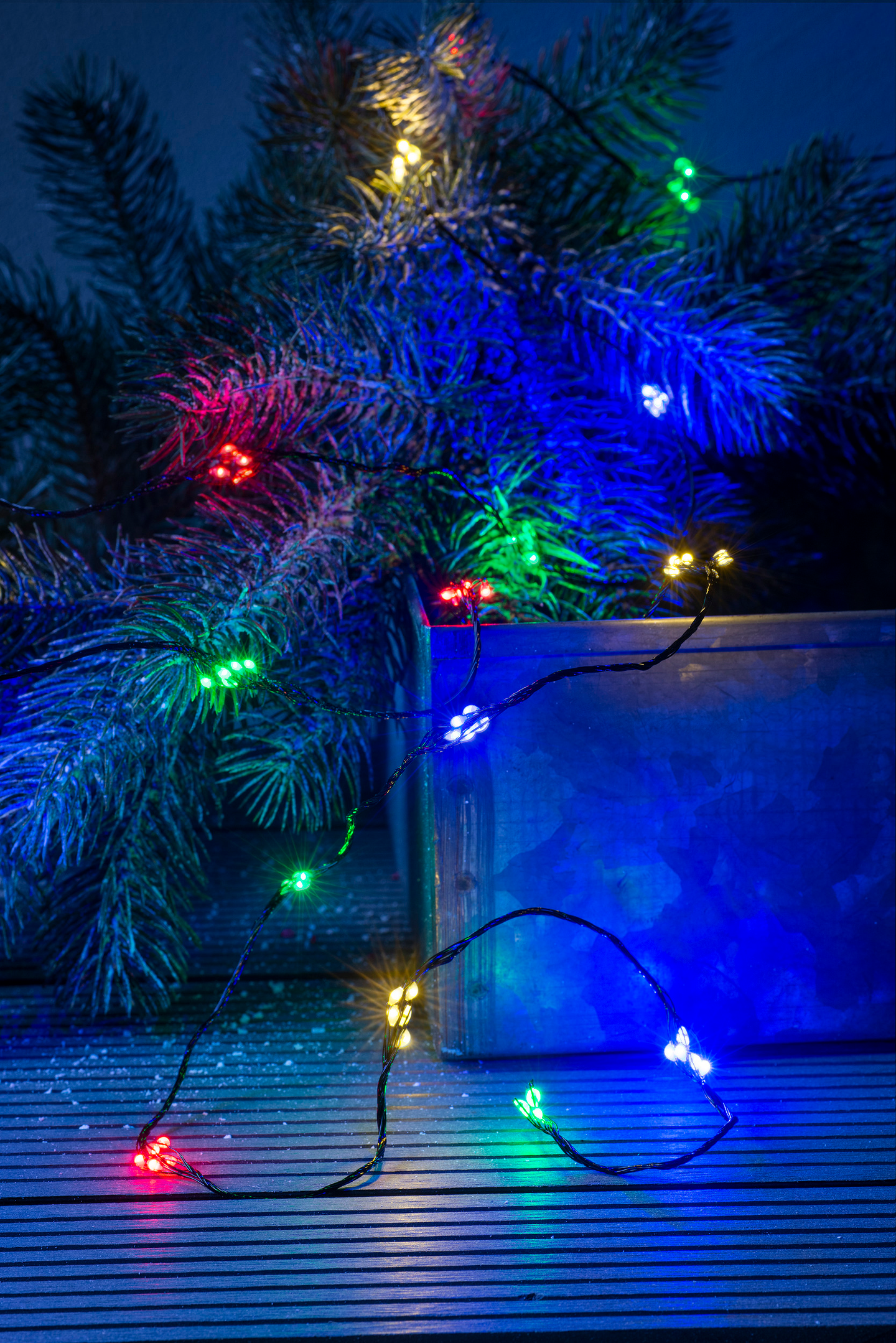 Led-valosarja Airam Roll 100 led/1,9m värimix