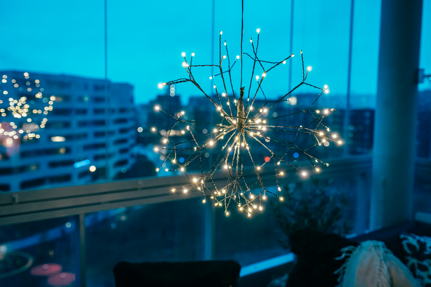 Valokoriste Airam Bolan 50cm 120led/5vilkkuvaa valoa