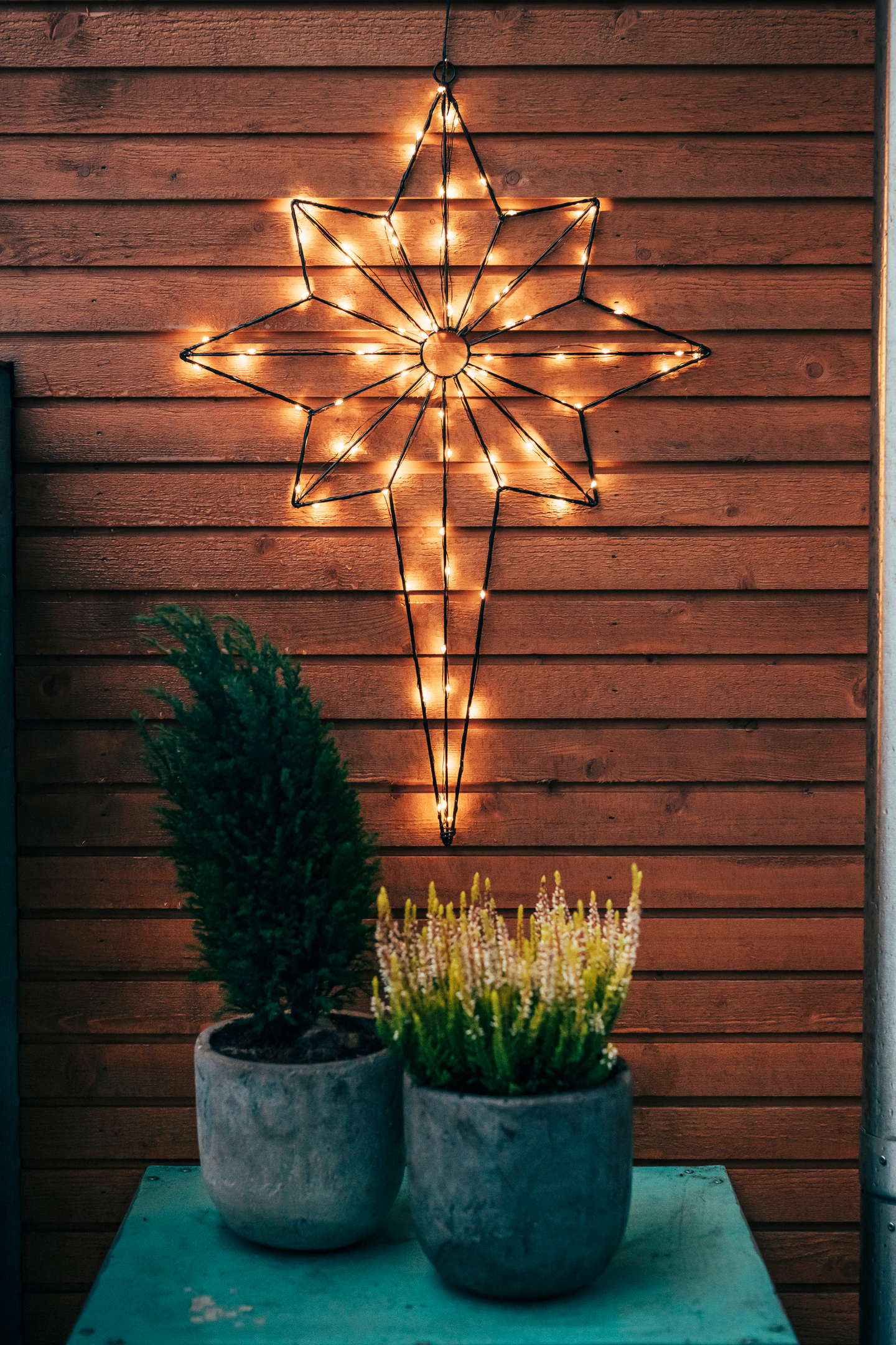 Tähtikehikko Airam Mikio 70cm IP44