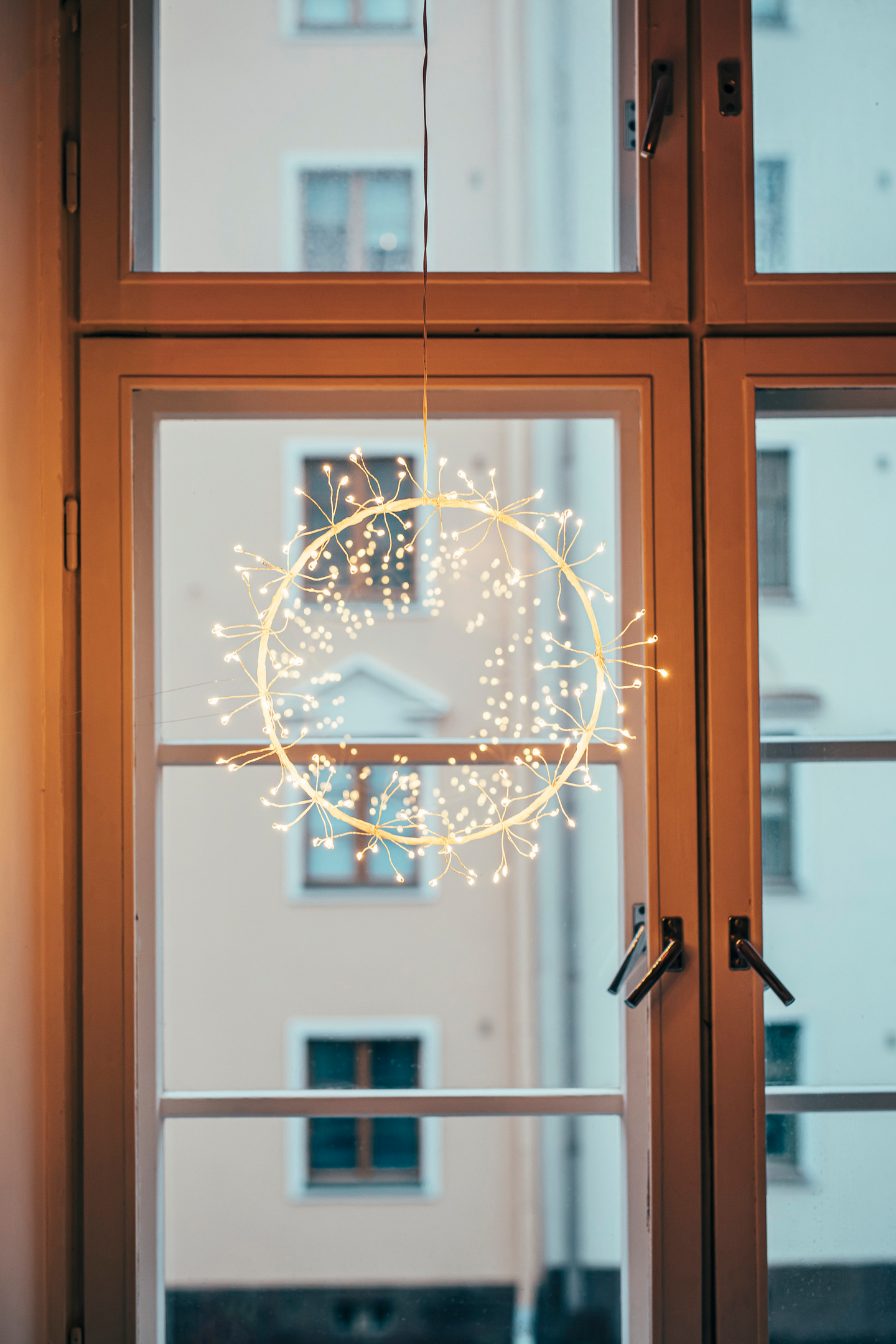 Kranssi Airam Elsie 30cm IP20 valkoinen