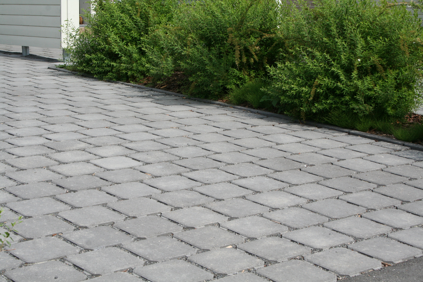 Hulelaatta HB 280x280x80mm musta