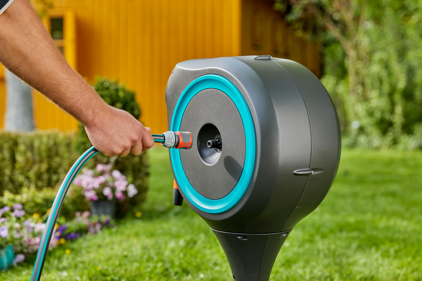 Letkukela Gardena RollUp M 20m maaruuvilla turkoosi