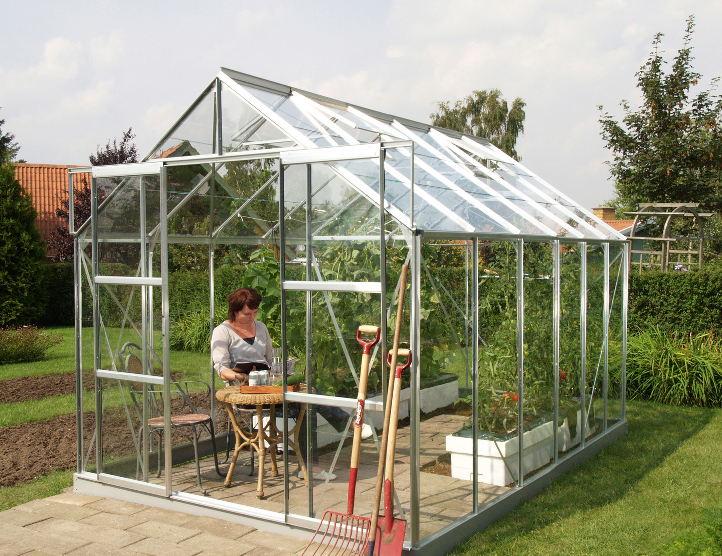 Kasvihuone Vitavia Uranus 9900 karkaistu lasi, alumiinirunko, sokkelilla