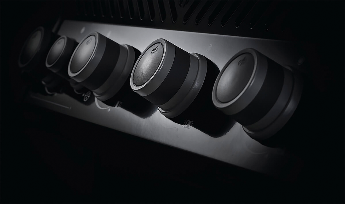 Kaasugrilli Napoleon Rogue R425PK-1