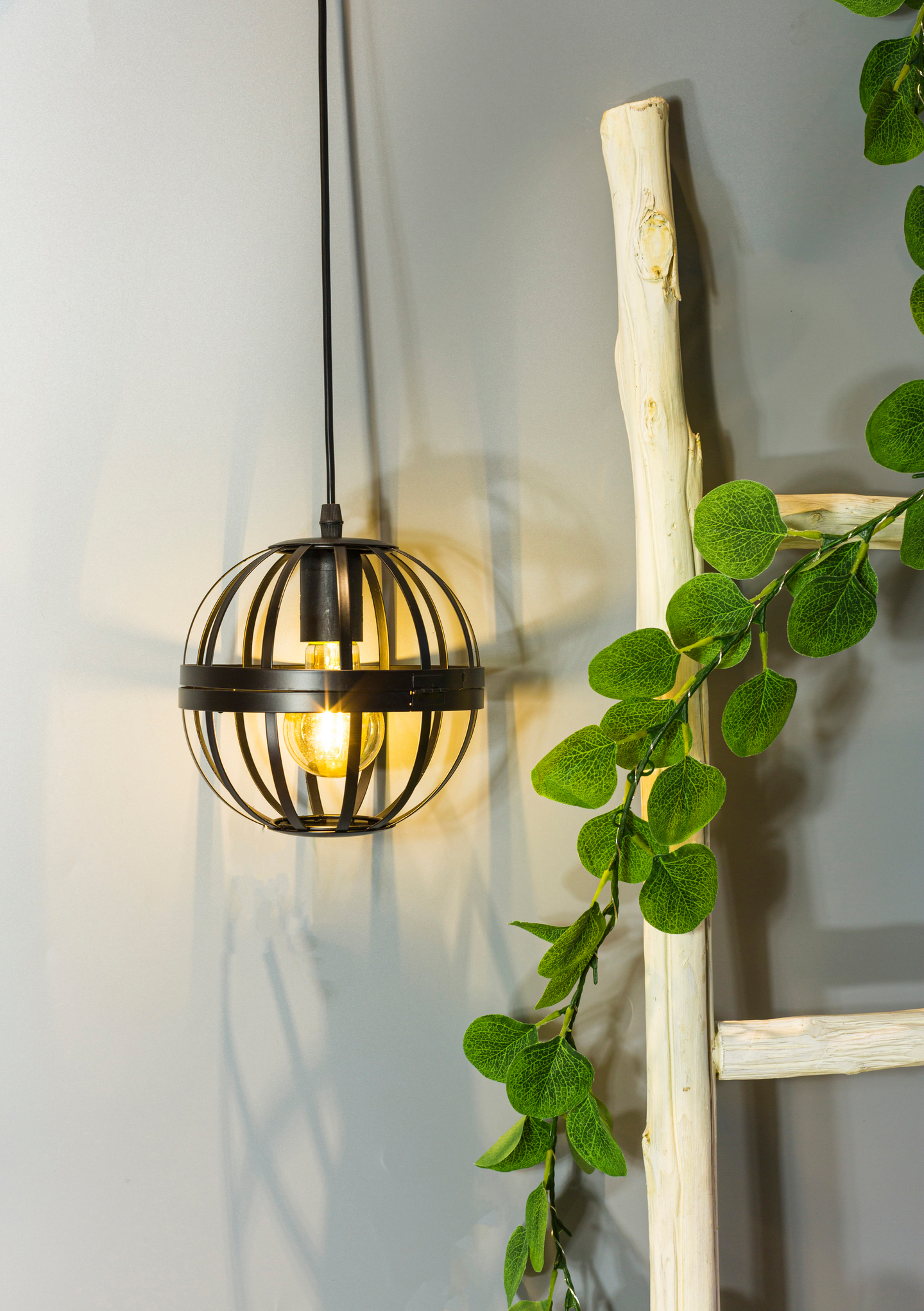 Koristelamppu Airam Arya 18cm