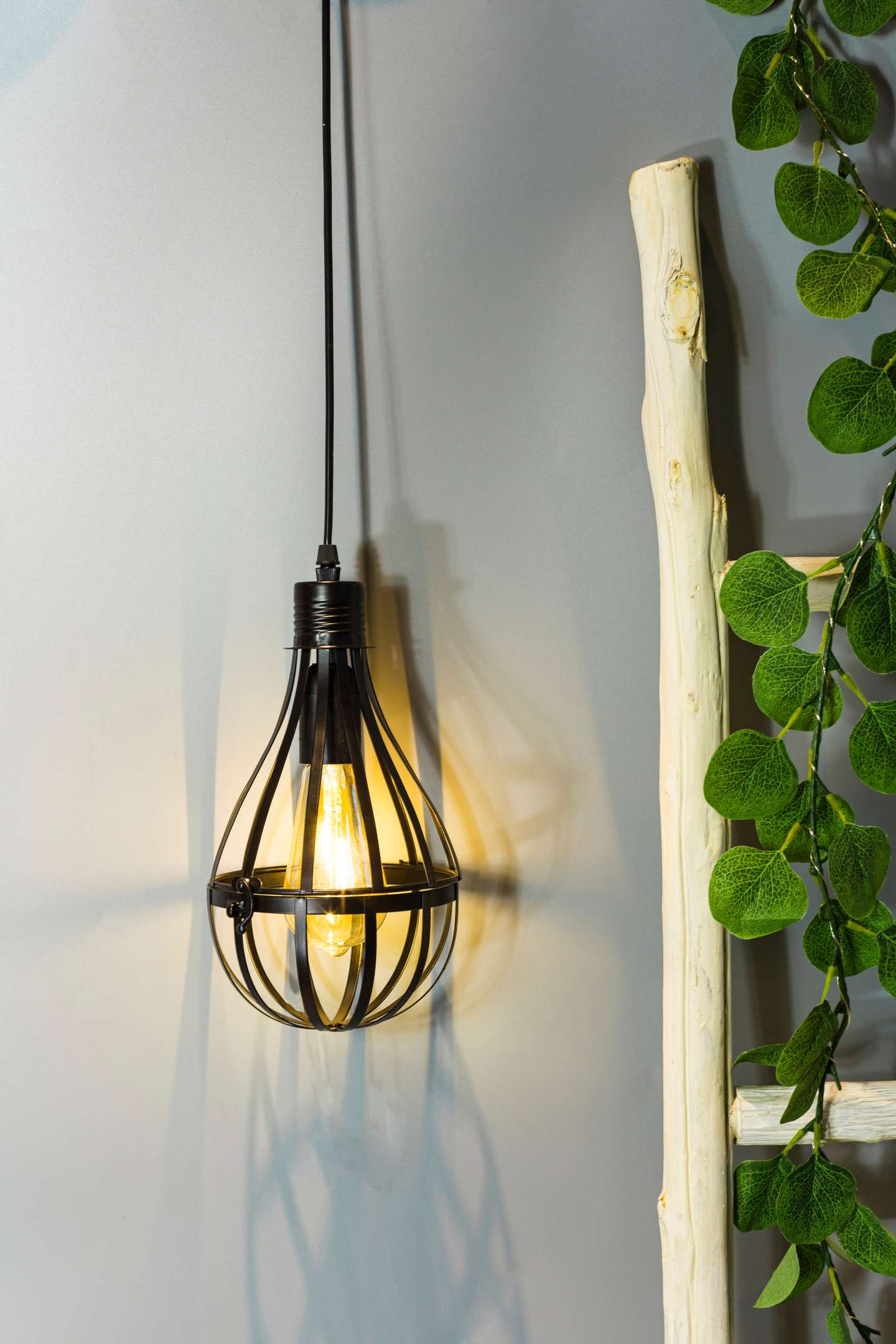 Koristelamppu Airam Dany 18cm