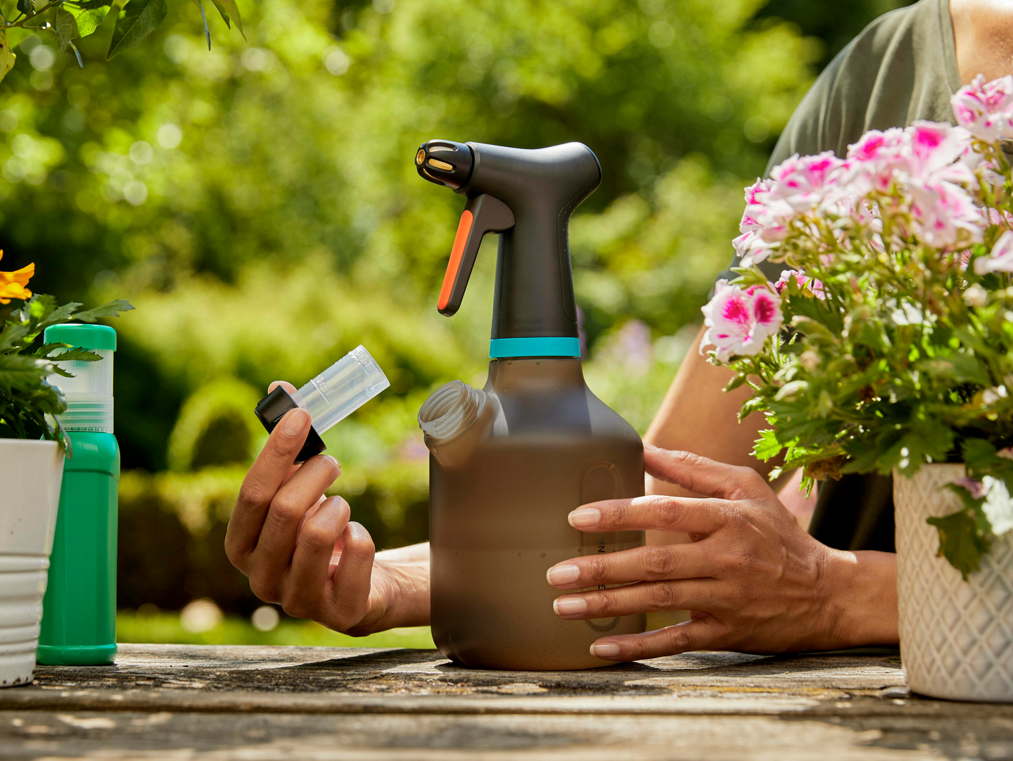 Sumutinpullo 1l Gardena