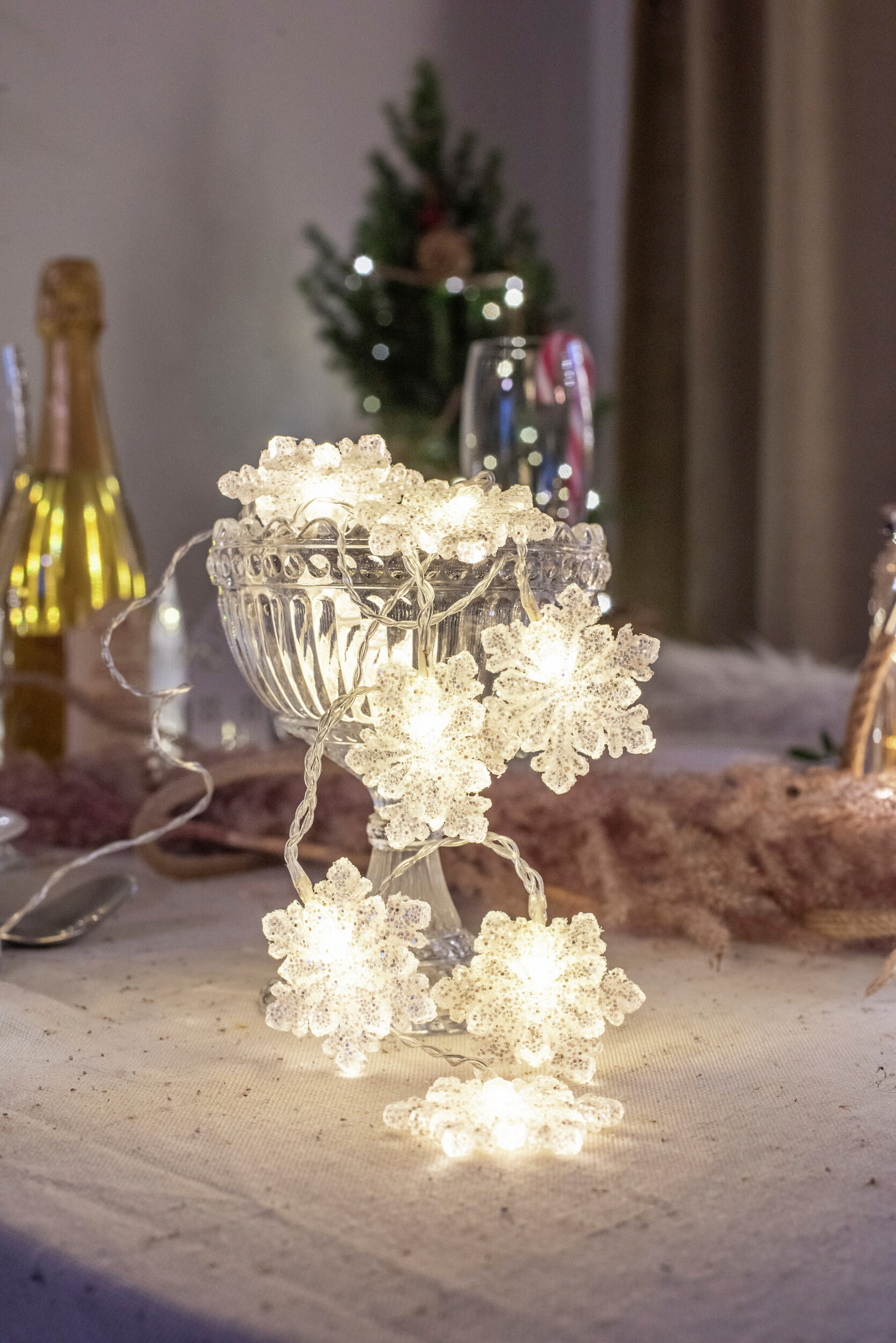 Hiutale led-sarja Airam Vail 1,35m