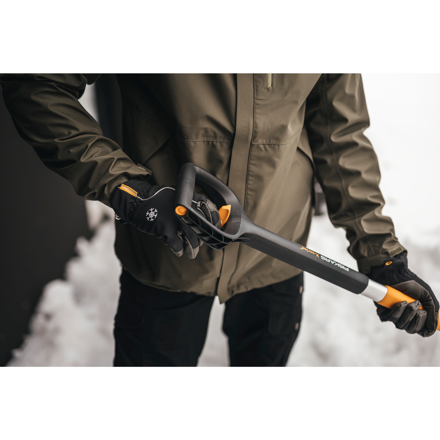 Lumilapio Fiskars X-Series teleskooppivarsi