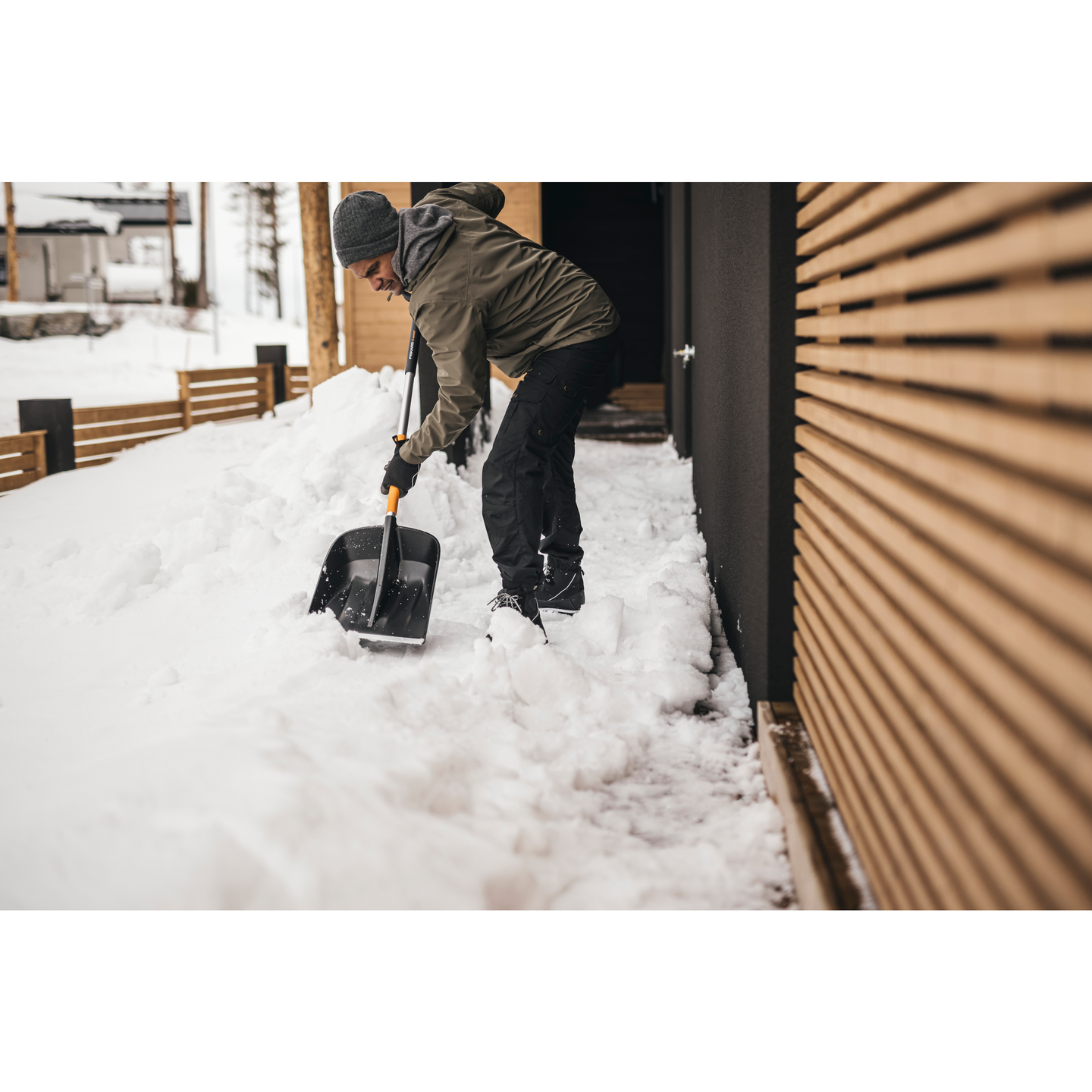 Lumilapio Fiskars X-Series teleskooppivarsi