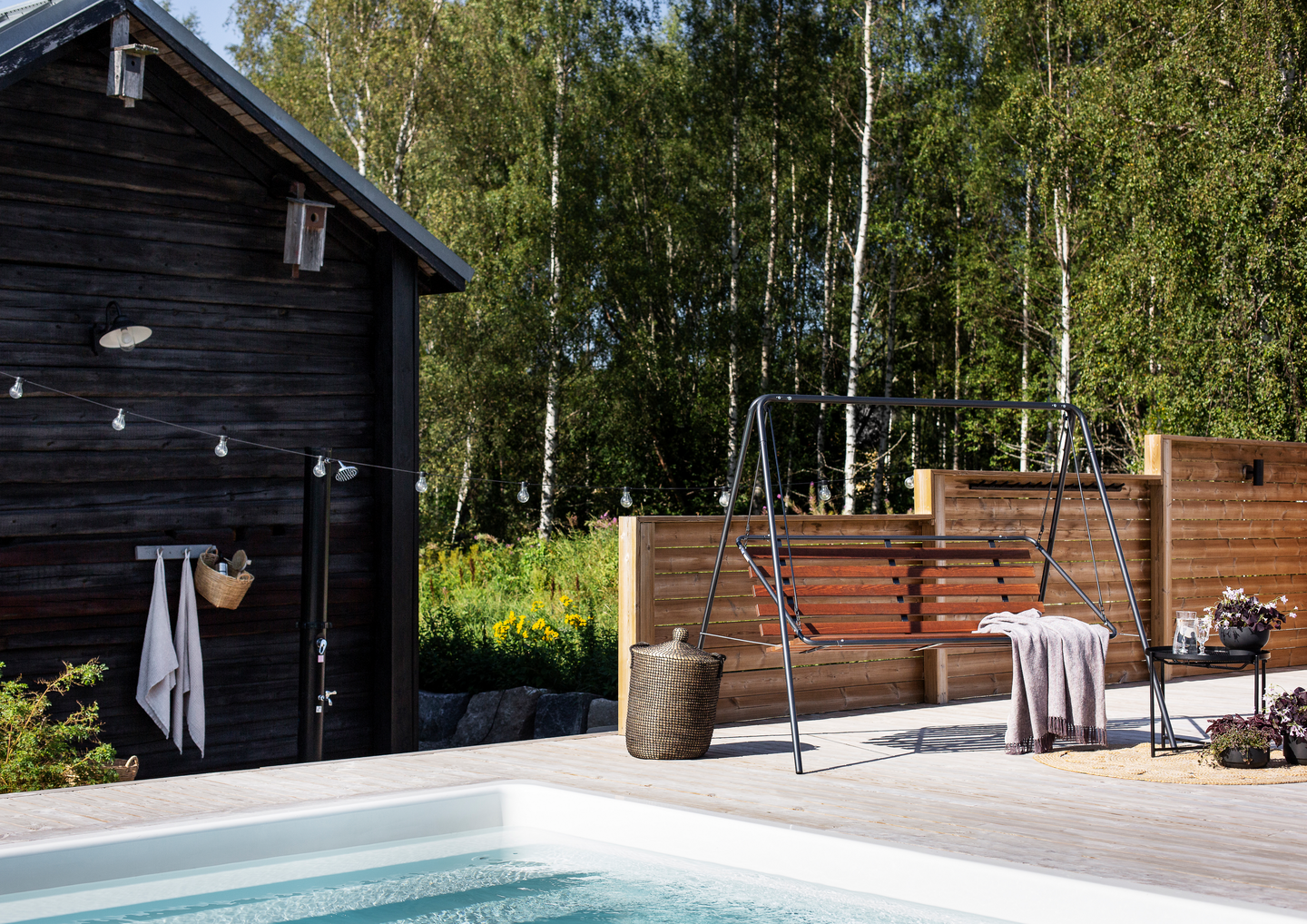 Keinu Varax Suvisaari 3-istuttava ruskea