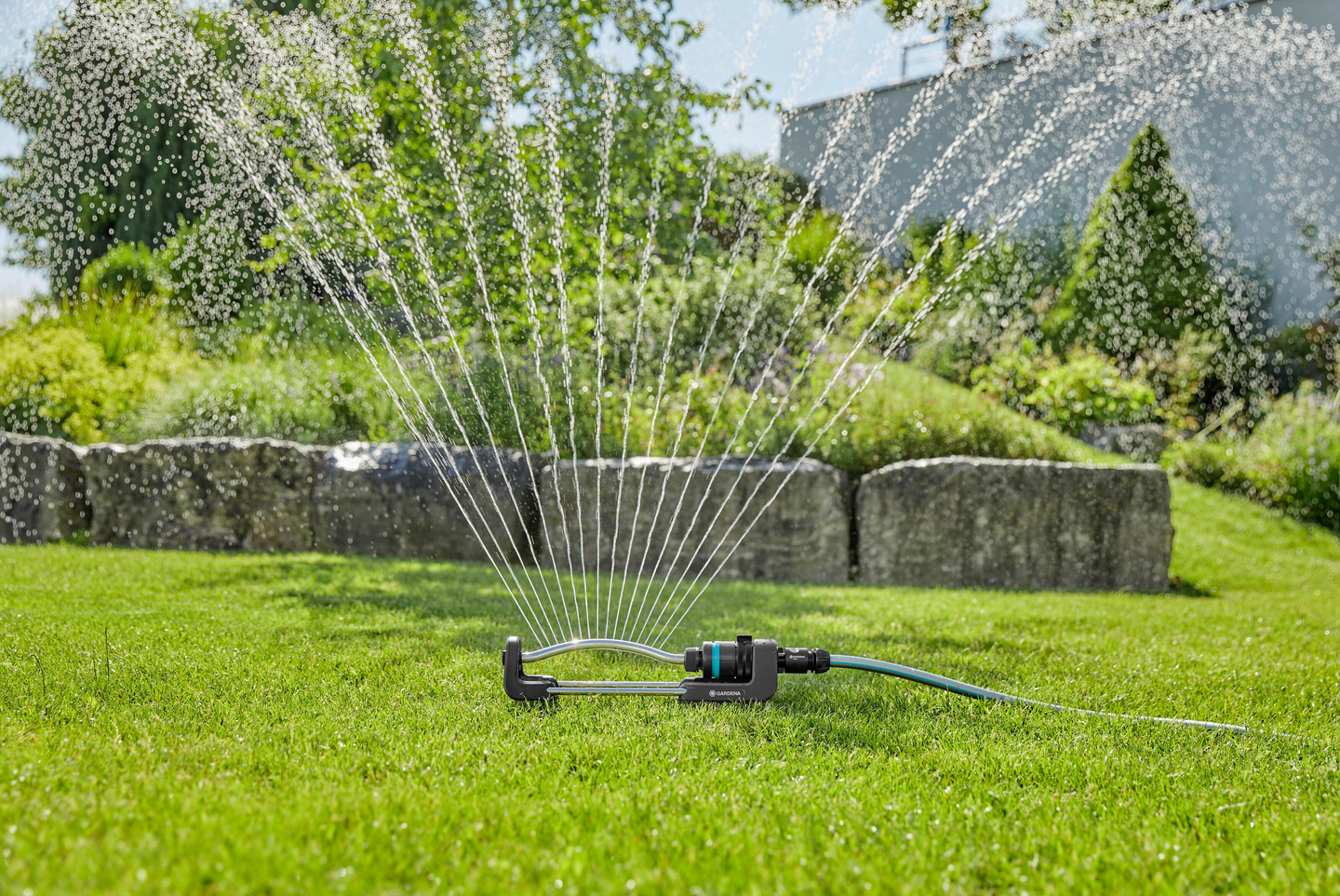 Keinusadetin Gardena EcoLine