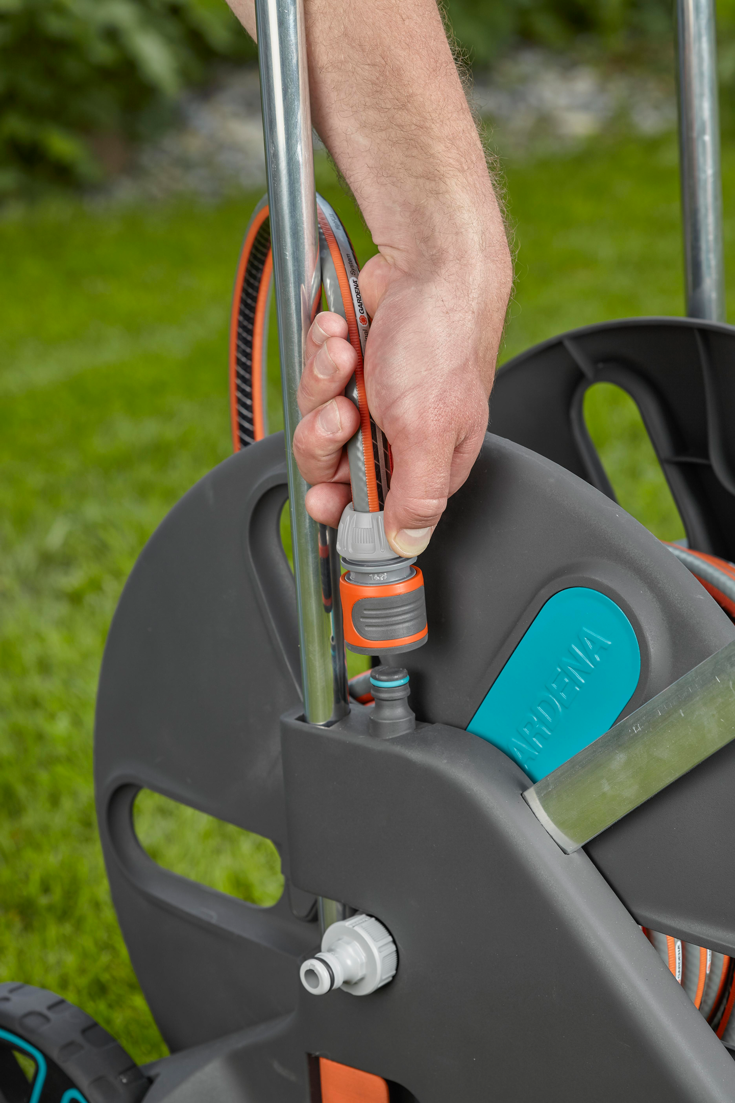 Letkuvaunu Gardena CleverRoll L Easy -sarja Classic-letku 19 mm 30 m varusteilla