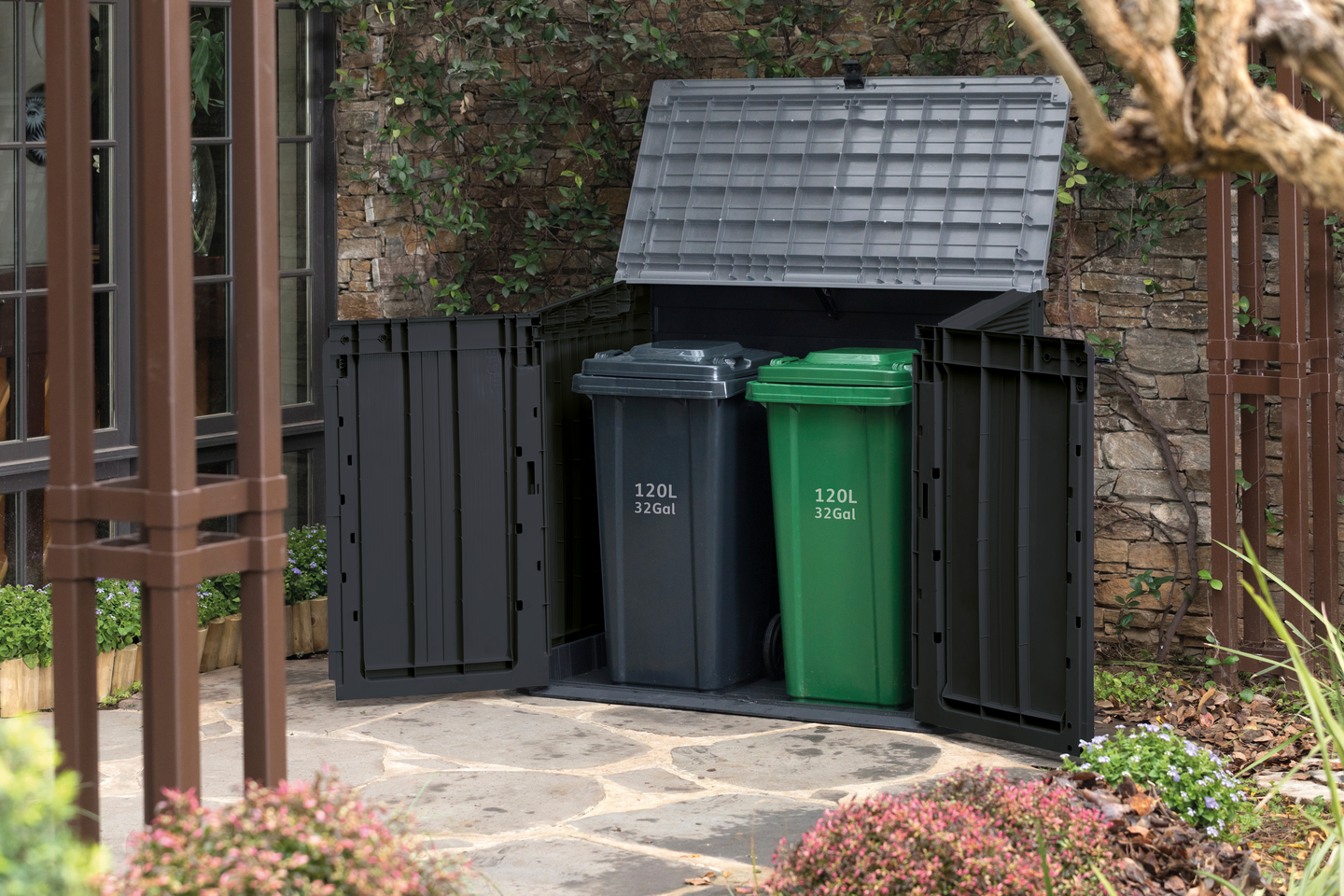 Minivarasto Keter Store-it-out 72x132cm